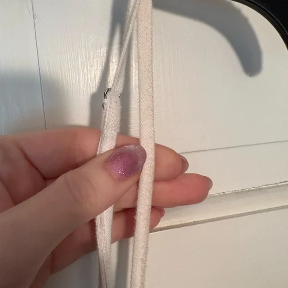 Reformation White ‘Canon’ Dress ASO Meghan Markle - Picture 11 of 15